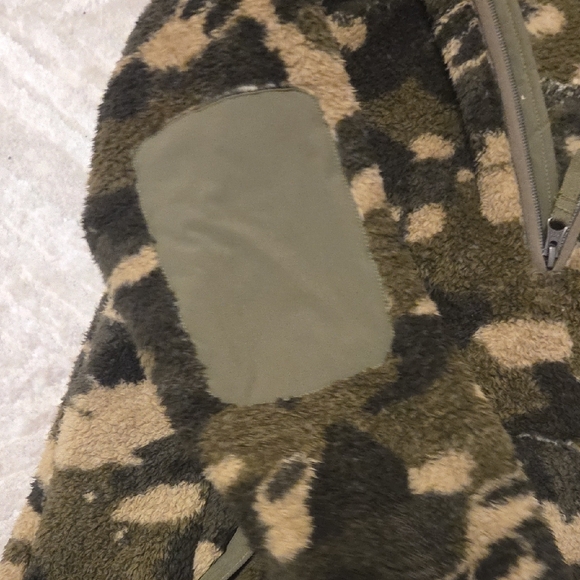 The North Face Women's Camouflage Fleece Hoodie - Picture 4 of 4